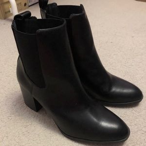 H&M women’s Chelsea boot